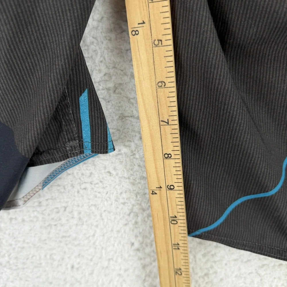 Quiksilver Board Shorts Mens‎ 33 Gray Pinstripe Surf Swim Trunks Graphic Y2K